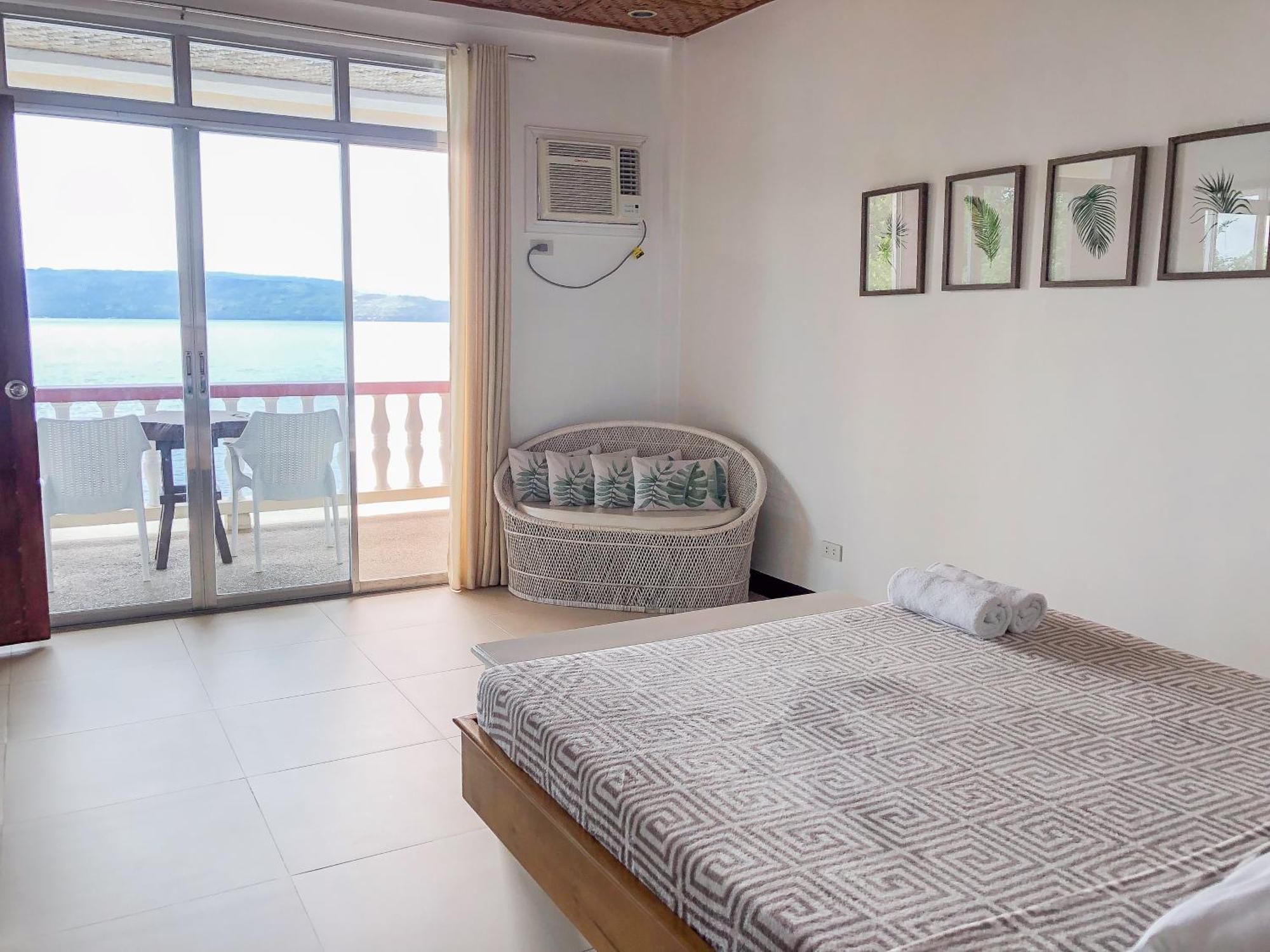 Wuthering Heights Bed & Breakfast By The Sea Dumaguete City Ngoại thất bức ảnh