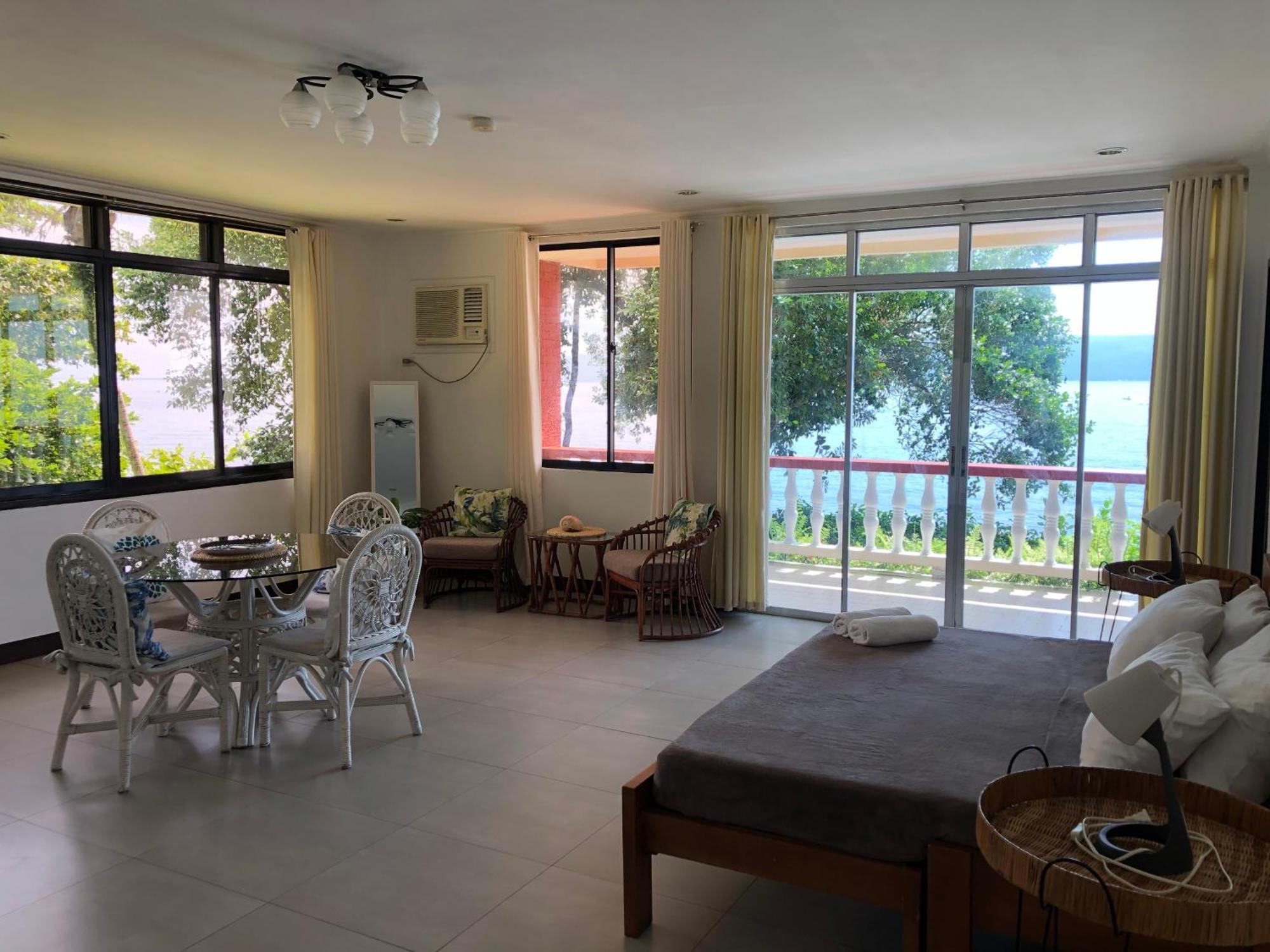 Wuthering Heights Bed & Breakfast By The Sea Dumaguete City Ngoại thất bức ảnh