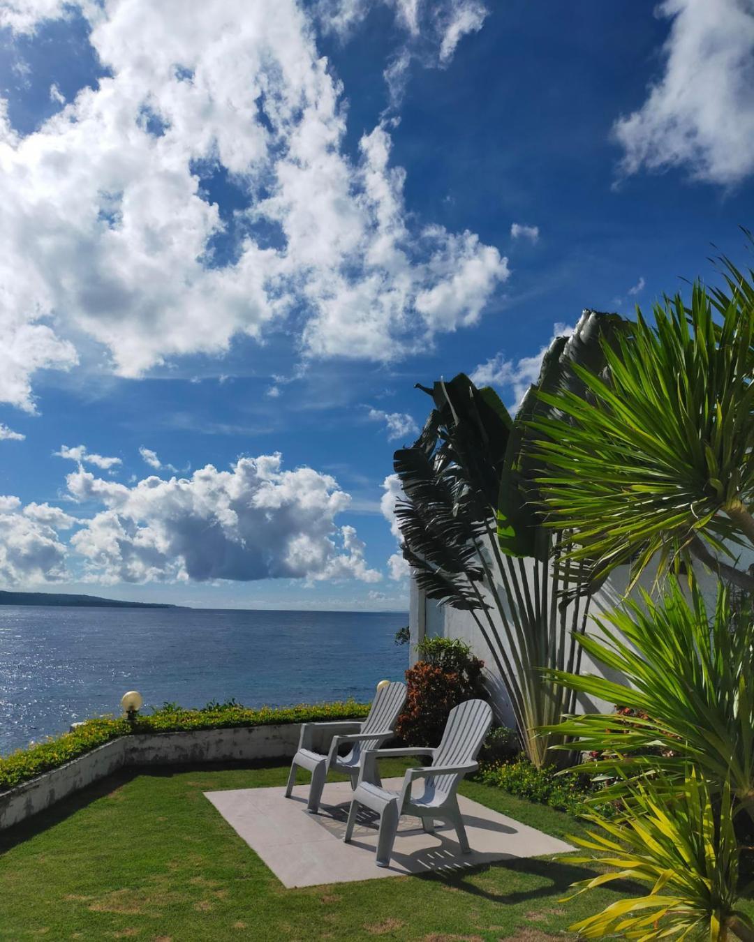 Wuthering Heights Bed & Breakfast By The Sea Dumaguete City Ngoại thất bức ảnh