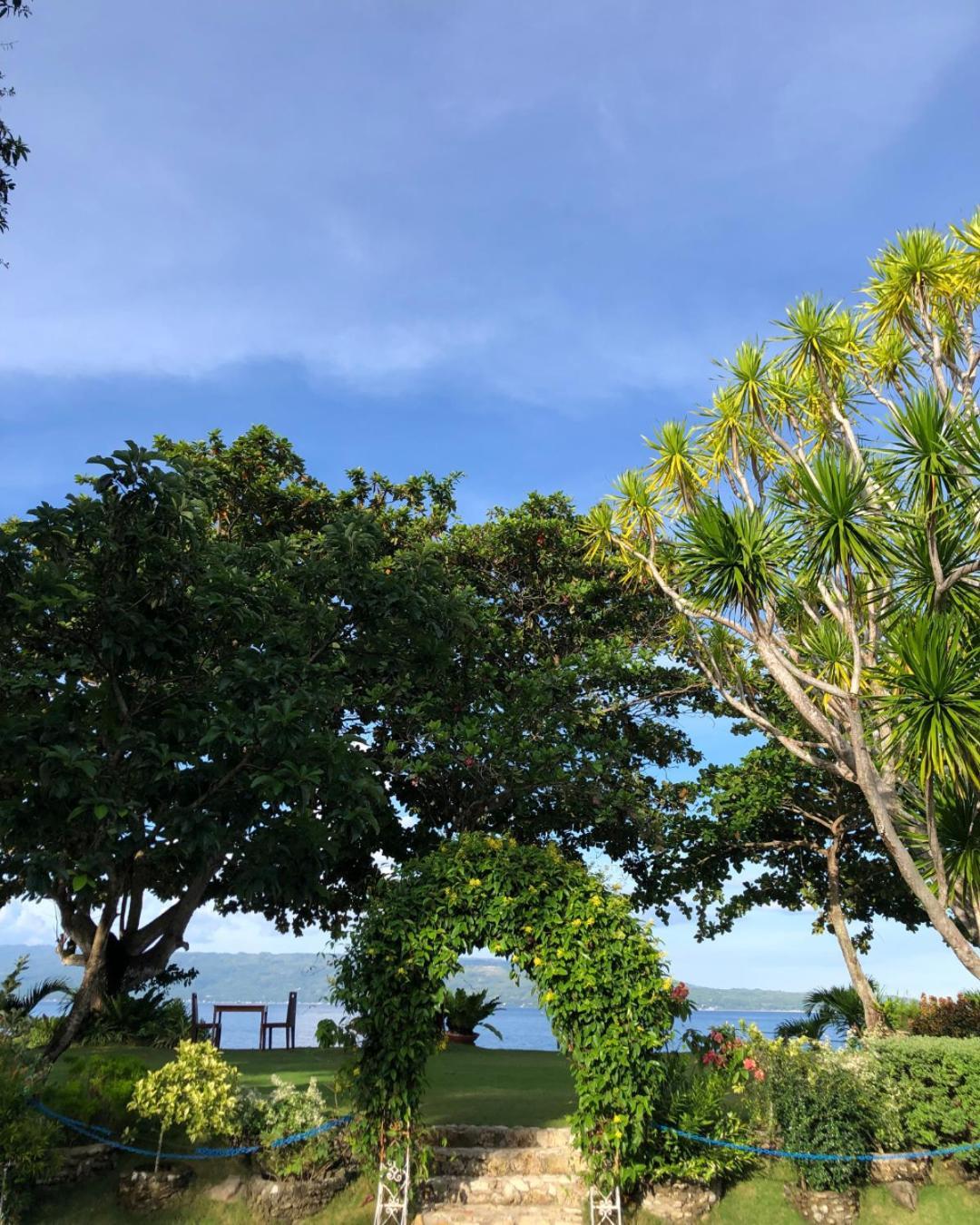 Wuthering Heights Bed & Breakfast By The Sea Dumaguete City Ngoại thất bức ảnh